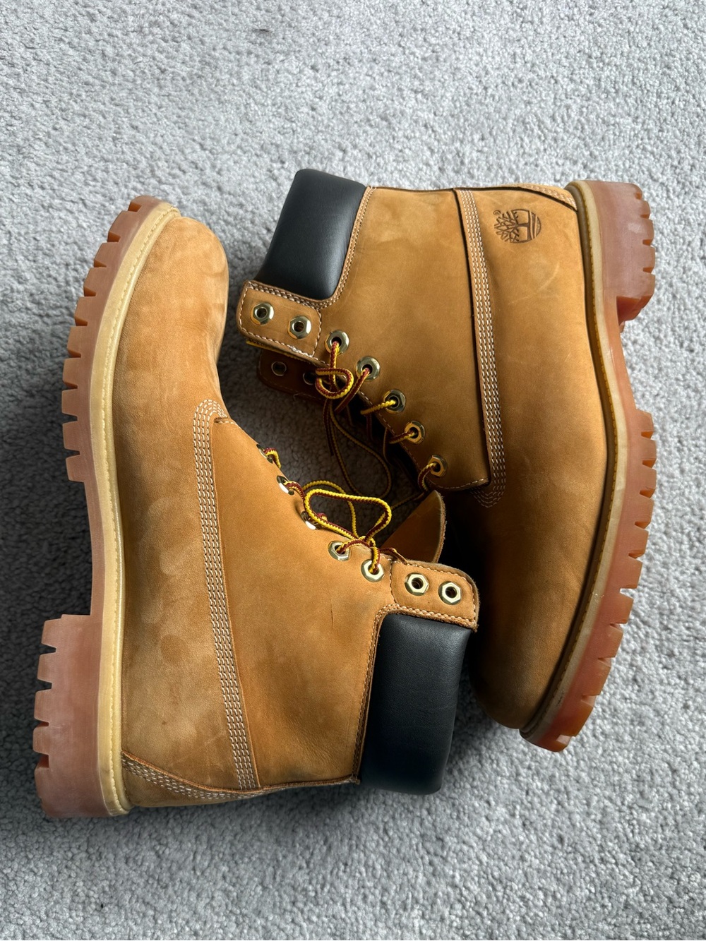 Men’s Timberland Boots - Picture 2 of 6